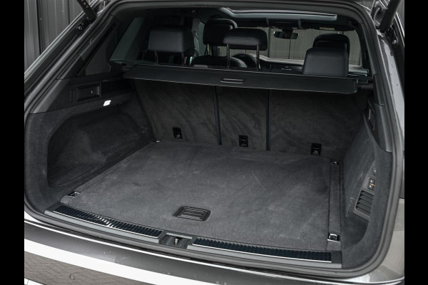 Volkswagen Touareg 3.0 TSi eHybrid 4MOTION Elegance | Panoramadak | Luchtvering | Stoelventilatie + Massage | HUD | 360 Camera | Ambiance Interieur | Trekhaak | Adaptive Cruise | IQ Light |