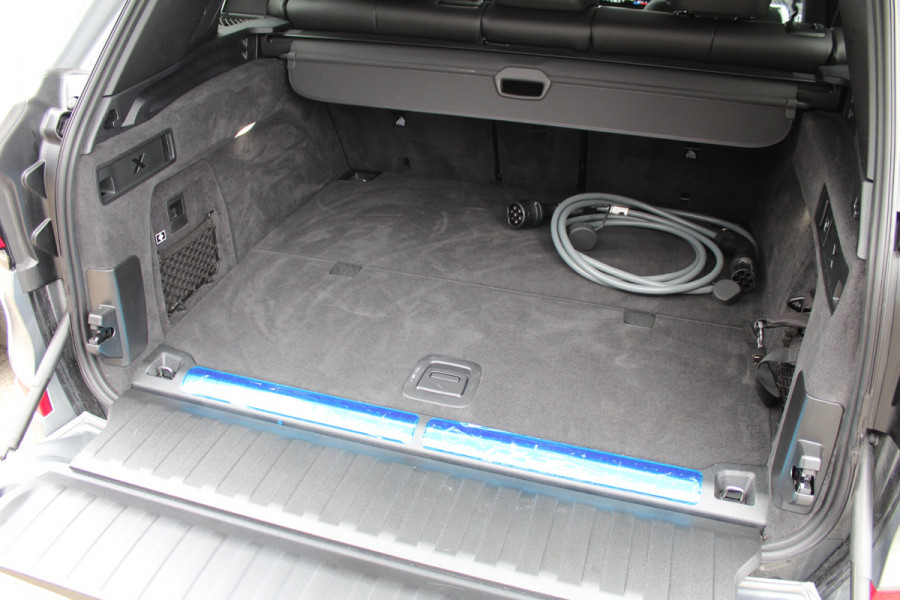 BMW X5 xDrive50e M-Sport Pro | Vierwielbesturing | Stoelverwarming/koeling | Panoramadak | Trekhaak