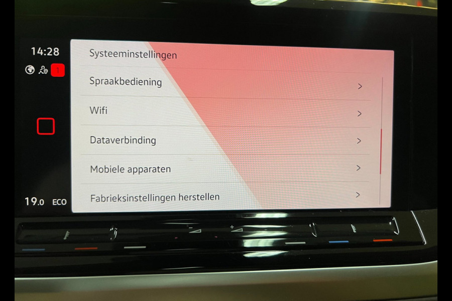 Volkswagen Multivan 1.4 eHybrid Energetic LANG 6P SOH-TEST/PANO/NAVI/V-COCKPIT/SFEERVERL/DAB/CARPLAY/TREKHAAK///