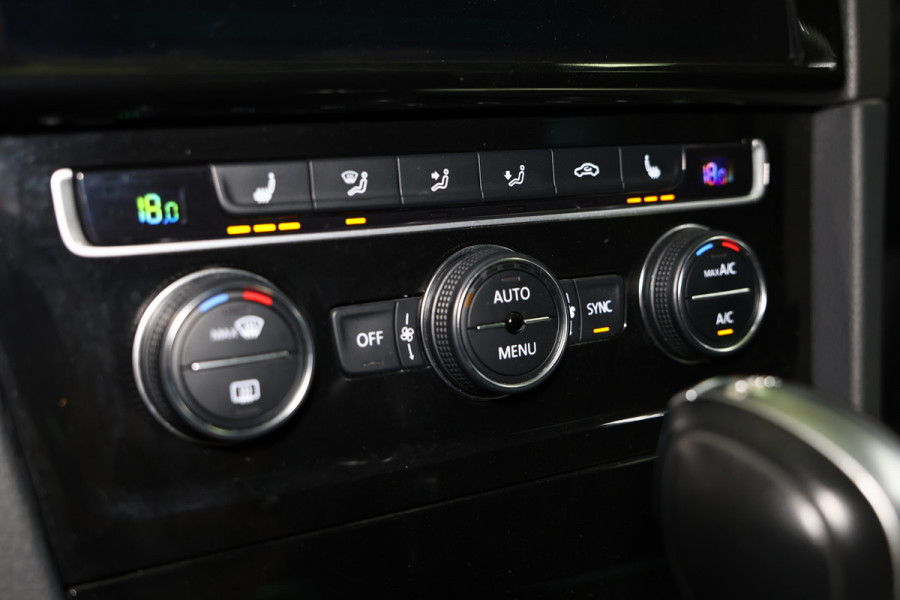 Volkswagen Golf 1.5 TSI Highline AVM DSG LED NAVI CLIMA PDC BT STOELVERWARMING"18