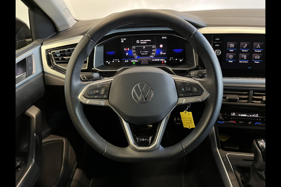 Volkswagen Polo 1.0 TSI Automaat Goal Navigatie Apple Carplay/ Android Auto Adaptive Cruise Control Parkeersensoren Stoelverwarming Virtual Cockpit Climate Control