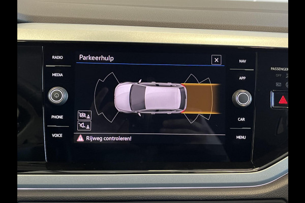Volkswagen Polo 1.0 TSI Automaat Goal Navigatie Apple Carplay/ Android Auto Adaptive Cruise Control Parkeersensoren Stoelverwarming Virtual Cockpit Climate Control
