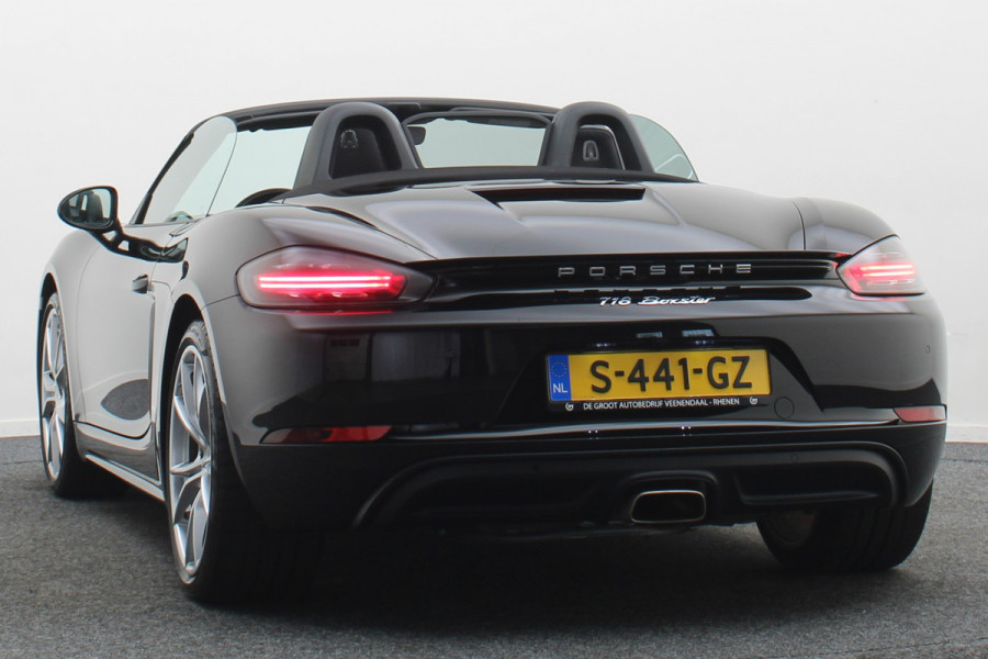 Porsche 718 Boxster 2.0 T Camera, Navigatie, Stoelverwarming, Xenon, PDC