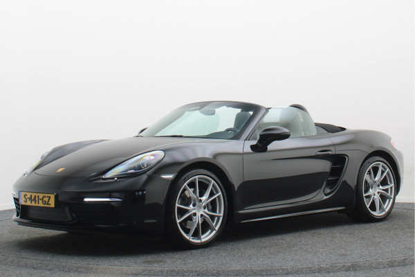 Porsche 718 Boxster 2.0 T Camera, Navigatie, Stoelverwarming, Xenon, PDC