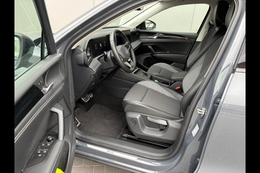 Volkswagen Tiguan 1.5 eTSI 130PK Life Edition Trekhaak/360Camera/Stoelverwarming/Full-Led
