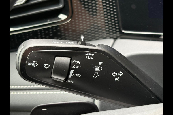Volkswagen Tiguan 1.5 eTSI 130PK Life Edition Trekhaak/360Camera/Stoelverwarming/Full-Led