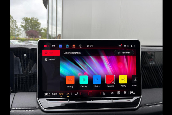 Volkswagen Tiguan 1.5 eTSI 130PK Life Edition Trekhaak/360Camera/Stoelverwarming/Full-Led