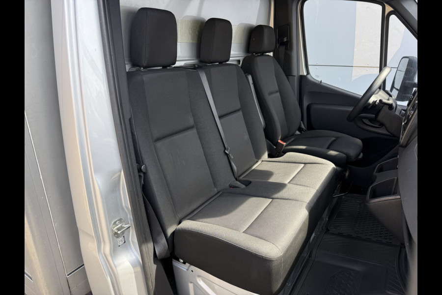 Mercedes-Benz Sprinter 317 1.9 CDI Automaat Bakwagen Laadklep Cruise Control Climate Control Meubelbak Koffer