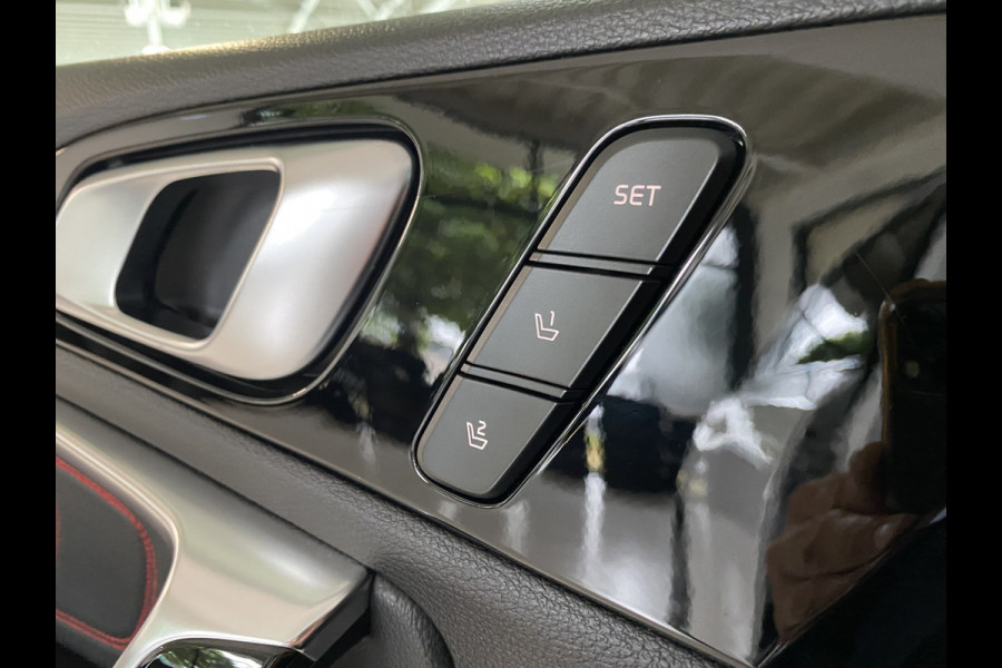 Kia ProCeed 1.6 T-GDI GT 205 PK Panoramadak /JBL Sound / stuur/stoelverw /elec achterklep /Elec stoel met geheugen