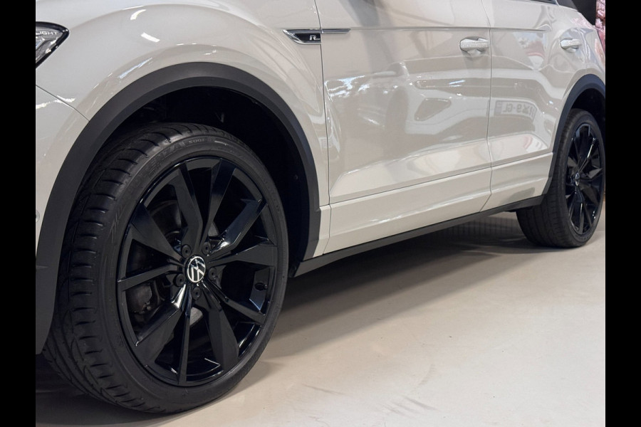 Volkswagen T-Roc 2.0 TSI 4Motion 3X R-LINE | PANO | IQ LIGHT | BEATS | VOL!
