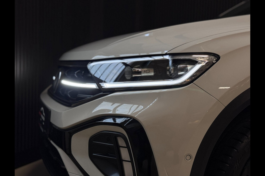 Volkswagen T-Roc 2.0 TSI 4Motion 3X R-LINE | PANO | IQ LIGHT | BEATS | VOL!