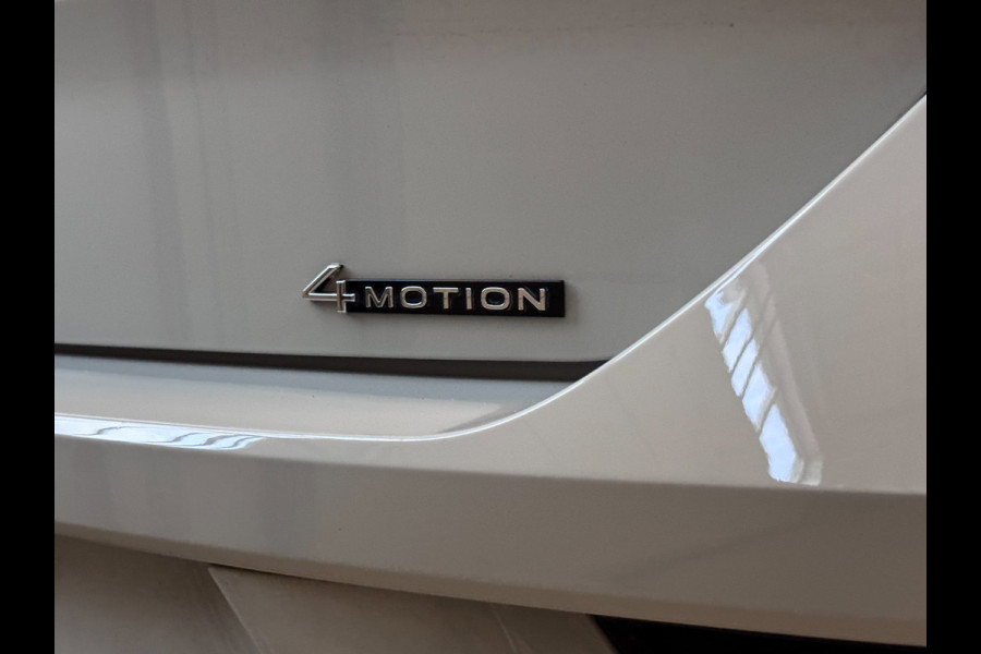 Volkswagen T-Roc 2.0 TSI 4Motion 3X R-LINE | PANO | IQ LIGHT | BEATS | VOL!