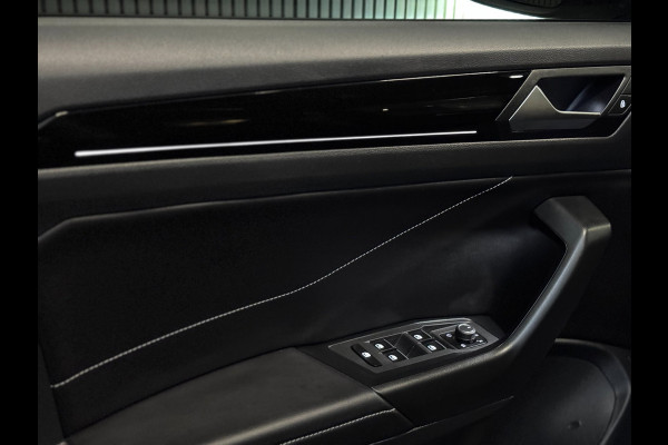 Volkswagen T-Roc 2.0 TSI 4Motion 3X R-LINE | PANO | IQ LIGHT | BEATS | VOL!