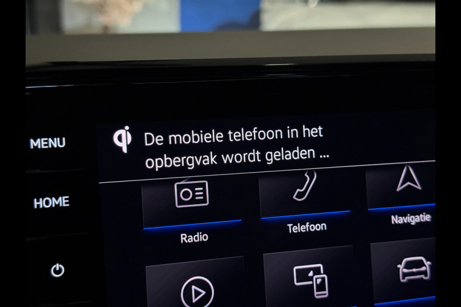 Volkswagen T-Roc 2.0 TSI 4Motion 3X R-LINE | PANO | IQ LIGHT | BEATS | VOL!