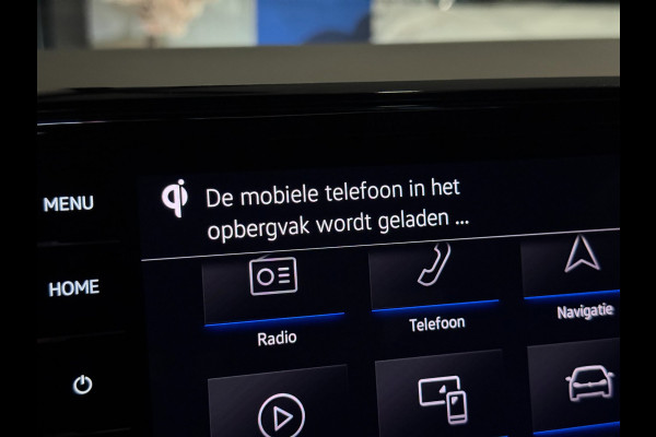 Volkswagen T-Roc 2.0 TSI 4Motion 3X R-LINE | PANO | IQ LIGHT | BEATS | VOL!