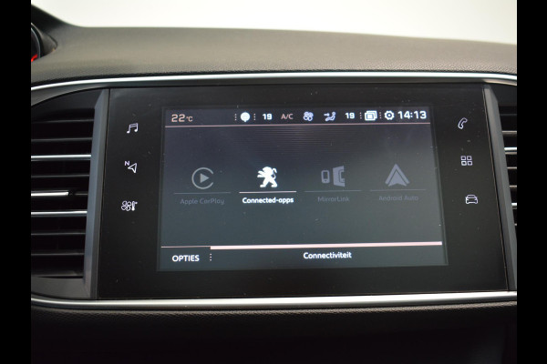 Peugeot 308 1.2 PureTech Allure | 130pk | Panoramadak | Trekhaak | Climate Control | Parkeersensoren |