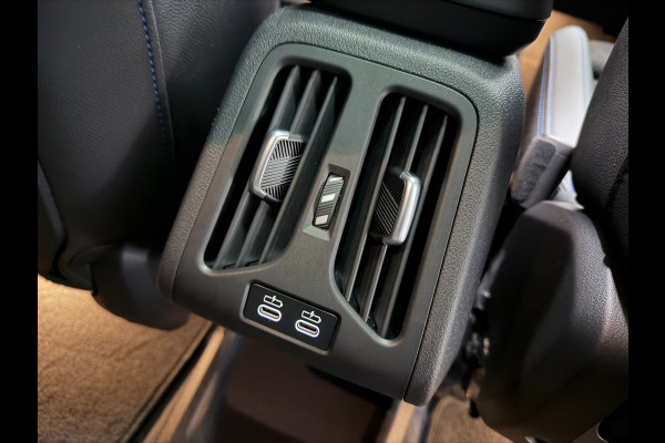 BMW X1 XDrive30e M-SPORT 327PK PANO/LEDER/H-KARDON/MASSAGE/M-STOELEN/DAB/CARPLAY//