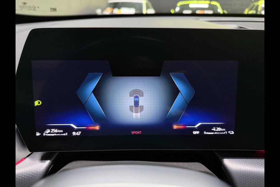 BMW X1 XDrive30e M-SPORT 327PK PANO/LEDER/H-KARDON/MASSAGE/M-STOELEN/DAB/CARPLAY//