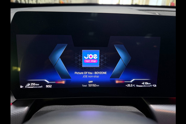 BMW X1 XDrive30e M-SPORT 327PK PANO/LEDER/H-KARDON/MASSAGE/M-STOELEN/DAB/CARPLAY//