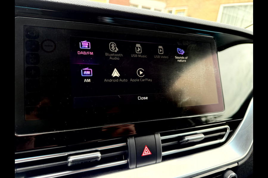 Kia e-Niro ExecutiveLine 64 kWh SOH 94.7%, Trekhaak, App Connect, Leer, Camera, Stoel/Stuur Verwarming