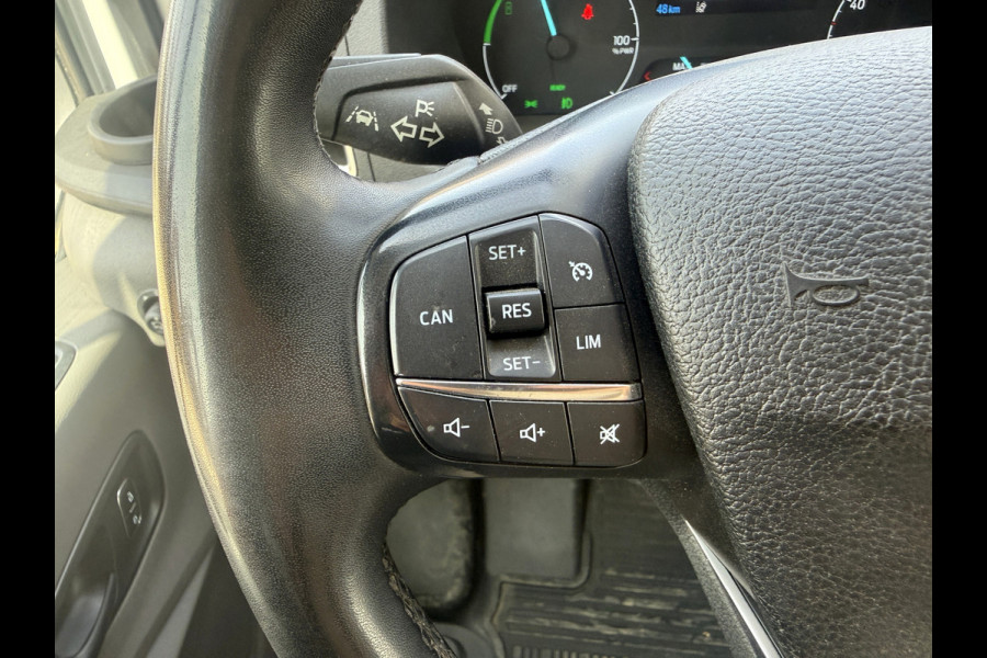Ford E-Transit 68 kWh 184PK L4H3 Elektrisch 317km WLTP 95,9% SOH BEV Snelladen Climate Control Cruise Control Carplay Stoelverwarming Parkeersensoren v+a Laadkabel