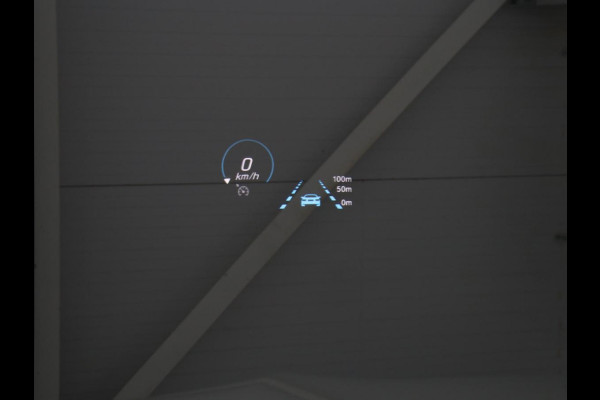 Mercedes-Benz GLA 200 AMG Line | Panoramadak | Trekhaak | Head up | Panoramadak | Trekhaak | Head up | Memory | Camera | Park assist | Sfeerverlichting | Full LED | Half Leder | Stoelverwarming | Cruise control | Carplay