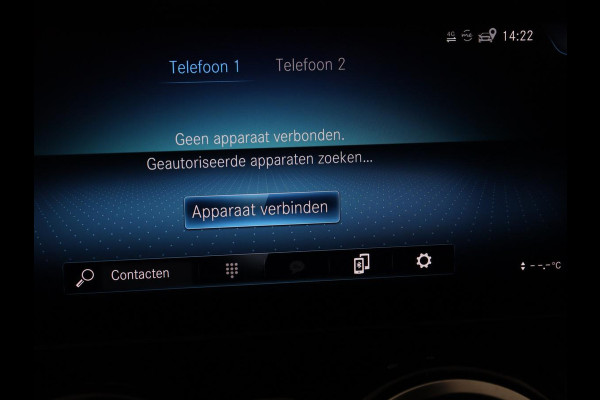 Mercedes-Benz GLA 200 AMG Line | Panoramadak | Trekhaak | Head up | Panoramadak | Trekhaak | Head up | Memory | Camera | Park assist | Sfeerverlichting | Full LED | Half Leder | Stoelverwarming | Cruise control | Carplay
