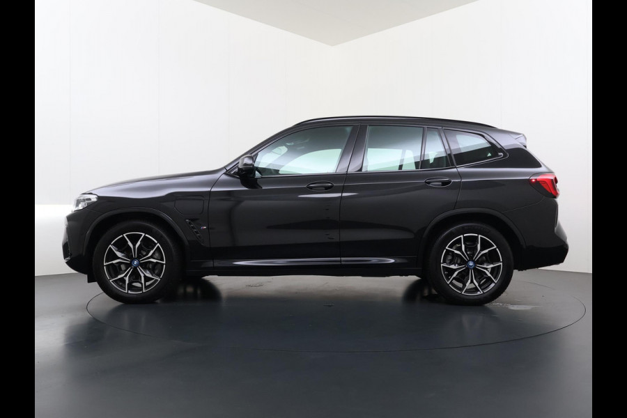 BMW X3 xDrive30e M-SPORT| DEALER ONDERHOUDEN| CAMERA| ELEKTRISCHE ACHTERKLEP| APPLE CARPLAY| RIJKLAARPRIJS
