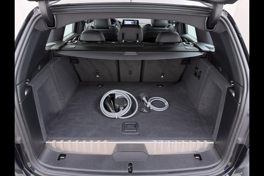 BMW X3 xDrive30e M-SPORT| DEALER ONDERHOUDEN| CAMERA| ELEKTRISCHE ACHTERKLEP| APPLE CARPLAY| RIJKLAARPRIJS