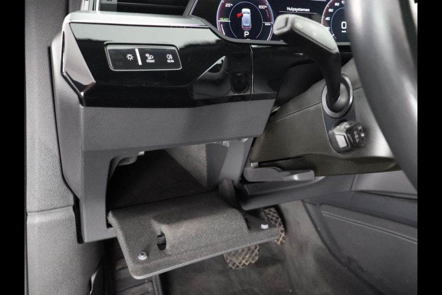 Audi e-tron Sportback 55 Quattro S Edition 95 kWh | Matrix LED koplampen | 360° Camera | Digitale Buitenspiegels | Bang & Olufsen Premium Sound |