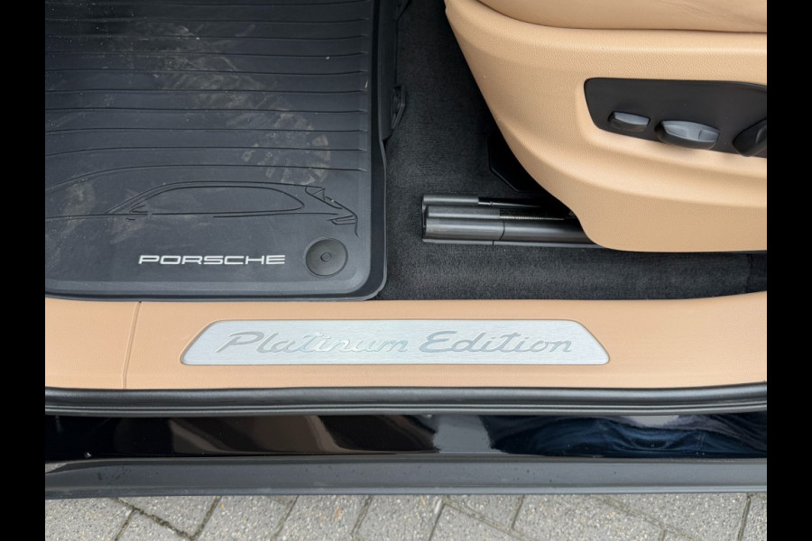 Porsche Cayenne 3.0 E-HYBRID Platinum Edtion