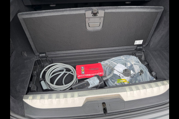BMW 3 Serie Touring 330e xDrive High Executive M Sport Performance | PANO | H/K | DRAVIT | ACC | TREKHAAK | DEALER | 1E EIG