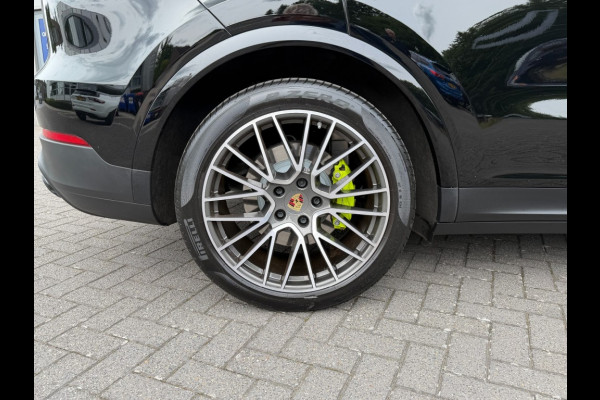 Porsche Cayenne 3.0 E-HYBRID Platinum Edtion