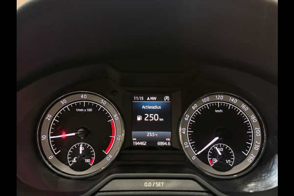 Škoda Octavia Combi 1.0 TSI Sportline Business | NAP | Keyless | Cruise Control | Stoelverwarming | Camera | Canton