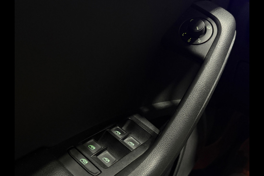 Škoda Octavia Combi 1.0 TSI Sportline Business | NAP | Keyless | Cruise Control | Stoelverwarming | Camera | Canton