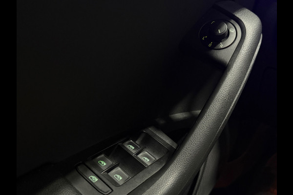 Škoda Octavia Combi 1.0 TSI Sportline Business | NAP | Keyless | Cruise Control | Stoelverwarming | Camera | Canton