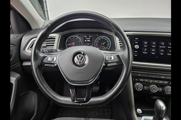 Volkswagen T-Roc 1.5 TSI Style Business | Automaat| Trekhaak| Keyless entry| Full LED|