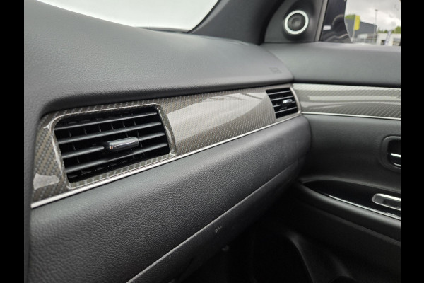 Mitsubishi Outlander 2.4 PHEV Intense S | Dealeronderhouden| Metallic Wit | Trekhaak 1500KG|