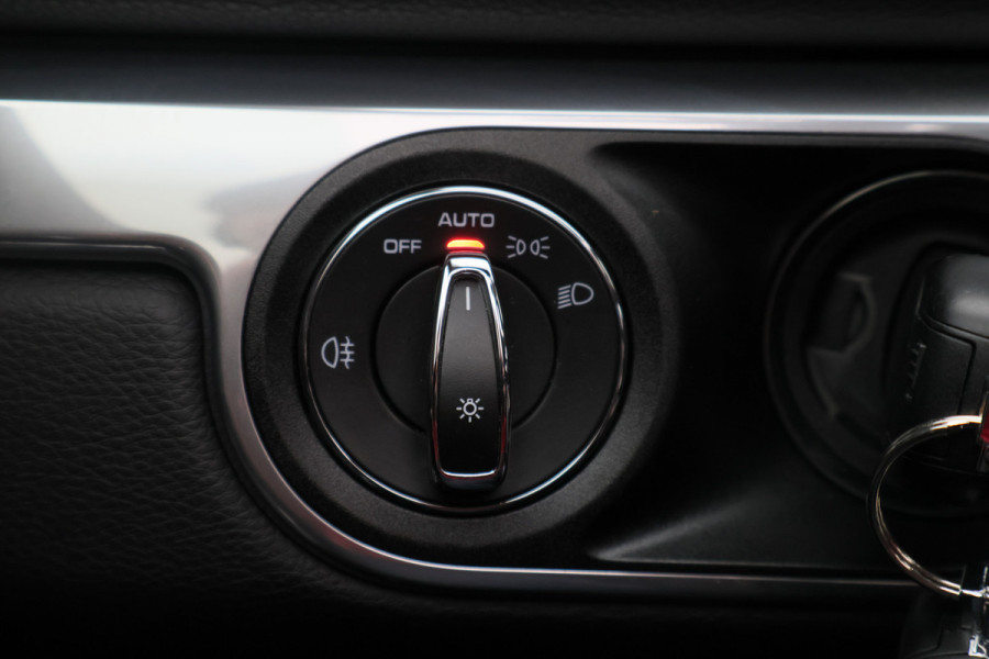 Porsche 718 Boxster 2.0 T Camera, Navigatie, Stoelverwarming, Xenon, PDC
