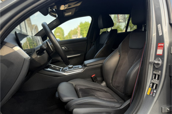 BMW 3 Serie Touring 330e M-Sport Pro | Widescreen | Memory | Camera | Laserlight | Adaptive Cruise