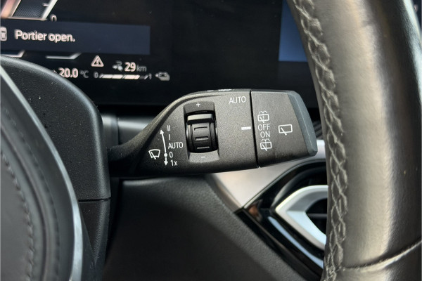 BMW 3 Serie Touring 330e M-Sport Pro | Widescreen | Memory | Camera | Laserlight | Adaptive Cruise