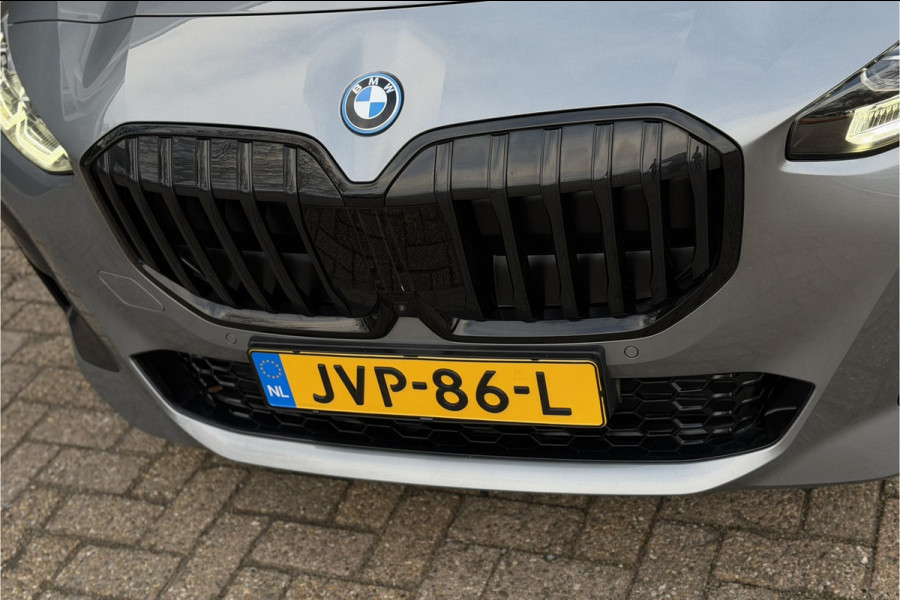 BMW 2 Serie 230e xDrive 326 PK M-Sport | Panodak | Head-up | Memory | Harman Kardon | Comfort Access