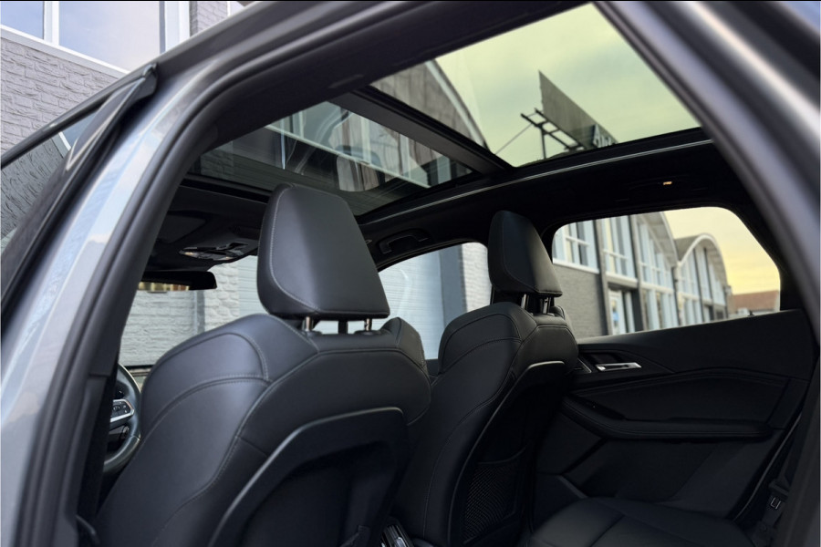 BMW 2 Serie 230e xDrive 326 PK M-Sport | Panodak | Head-up | Memory | Harman Kardon | Comfort Access