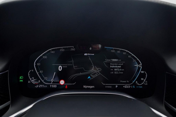 BMW 7 Serie 745e High Executive / M-Sport / Schuifdak / Massage / Co-Pilot / Bowers&Wilkins / Alcantara Hemel / Laser