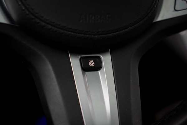 BMW 7 Serie 745e High Executive / M-Sport / Schuifdak / Massage / Co-Pilot / Bowers&Wilkins / Alcantara Hemel / Laser