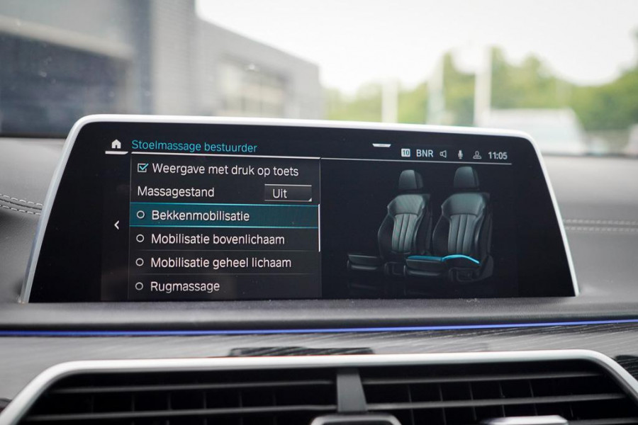 BMW 7 Serie 745e High Executive / M-Sport / Schuifdak / Massage / Co-Pilot / Bowers&Wilkins / Alcantara Hemel / Laser