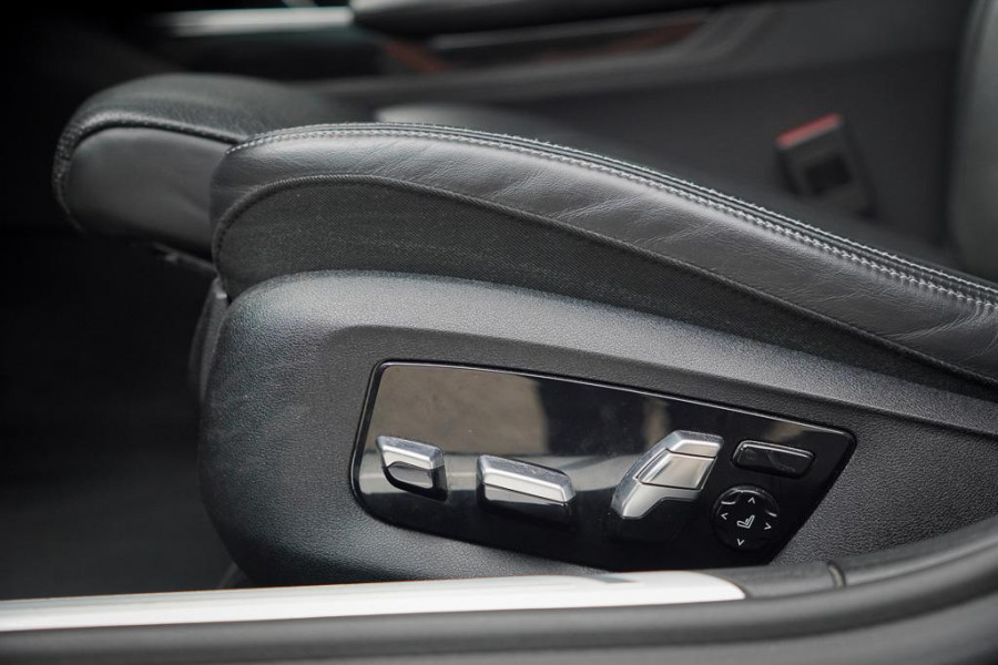 BMW 7 Serie 745e High Executive / M-Sport / Schuifdak / Massage / Co-Pilot / Bowers&Wilkins / Alcantara Hemel / Laser