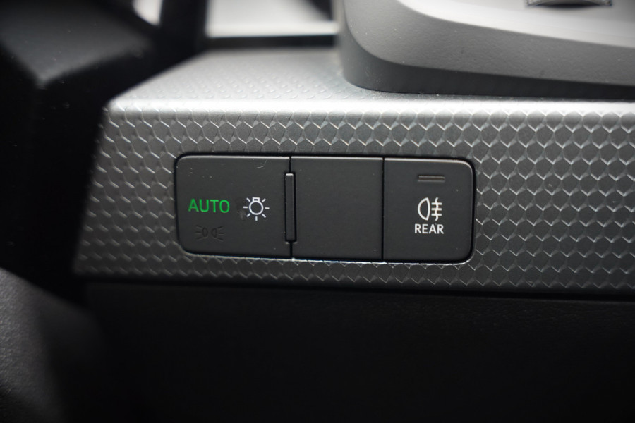 Audi A1 Sportback 25 TFSI epic | Apple Carplay | Navigatie | Cruise Control | Digitale Tellers | DAB | Automaat | NAP | Navigatie | Airco | Regensensor