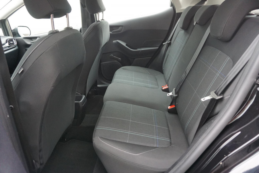 Ford Fiesta 1.0 EcoB.95PK Connected/Parkeersensor voor+achter/ All-Season banden.