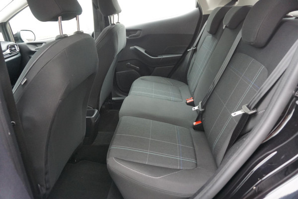 Ford Fiesta 1.0 EcoB.95PK Connected/Parkeersensor voor+achter/ All-Season banden.